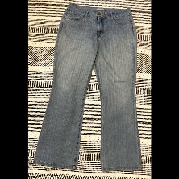 Bandolino Boot cut jeans Size 12 - Picture 2 of 6
